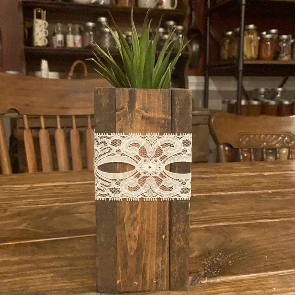 Sola Flower Wooden Vase with lace